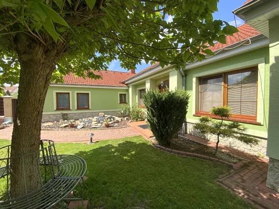 Výnimočný rodinný dom v Skalici pre náročného klienta, v tesnej blízkosti Hotela sv. Ludmila