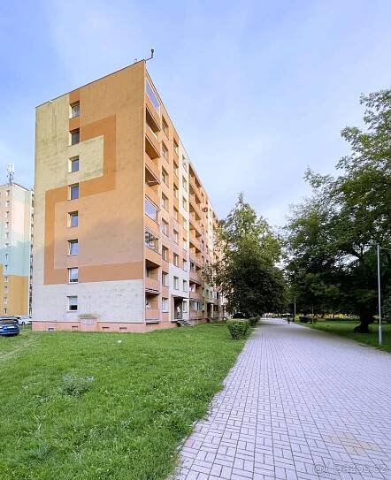 bez PROVIZE - dlouhodobý pronájem bytu 1+1, OV, Bílina - Teplice