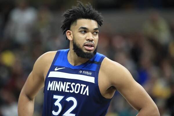 Karl-Anthony Towns, Knicks trade rumors
