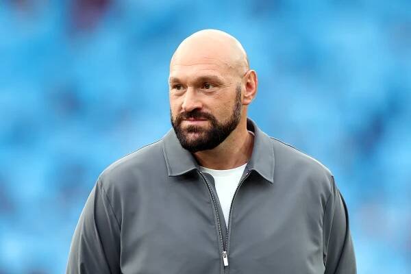 Tyson Fury reveals new sparring partner is behind stunning retirement U-turn with Joshua and Usyk...
