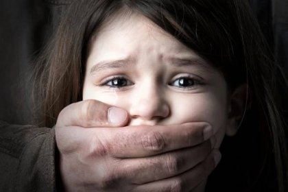 Týrání dětí: co to je, jak to rozpoznat a jak zasáhnout. Přehled týrání dětí
