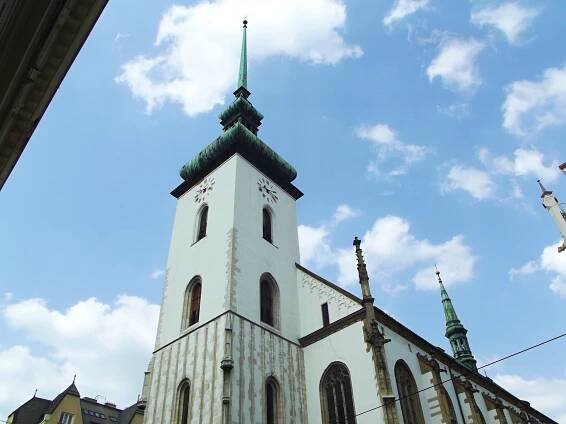 Soubor:Kostel sv. Jakuba v Brně.JPG – Wikipedie