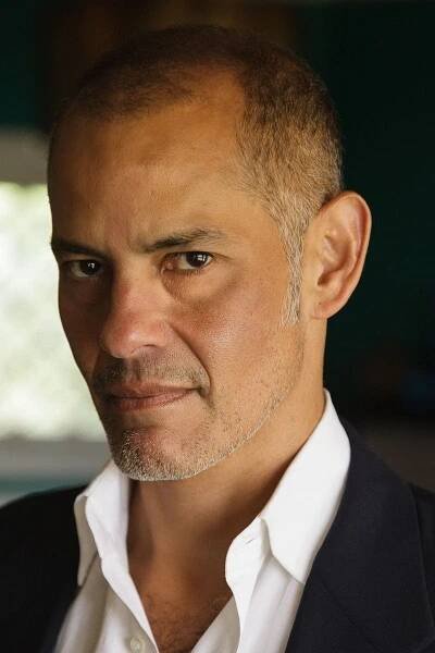 Mark D. Espinoza herec