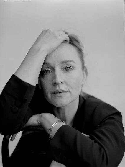 Brigitte Hobmeier - Above the line
