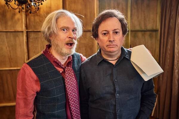 Robert Webb and David Mitchell in a photo.