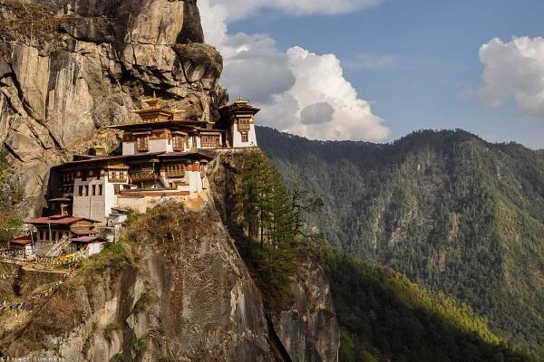 Bhutan Photography Tour - Oryx Photo Tours