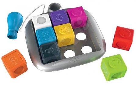 Interaktivní hračky - Interaktivní hra Clever Cubes Smart Smoby s 3 hrami barvy a čísla