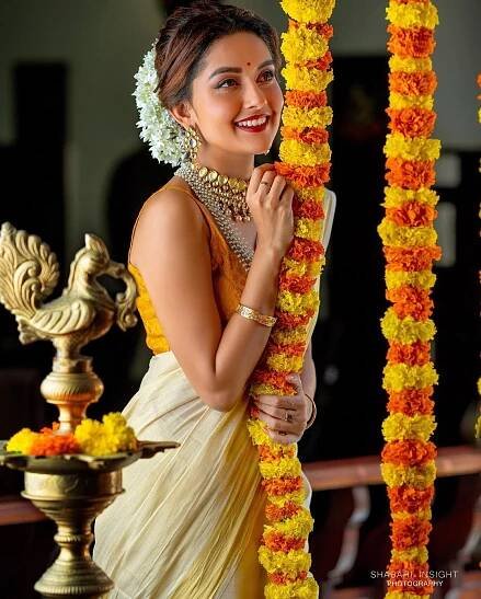 Mahima-Nambiar-Onam-Photoshoot-1