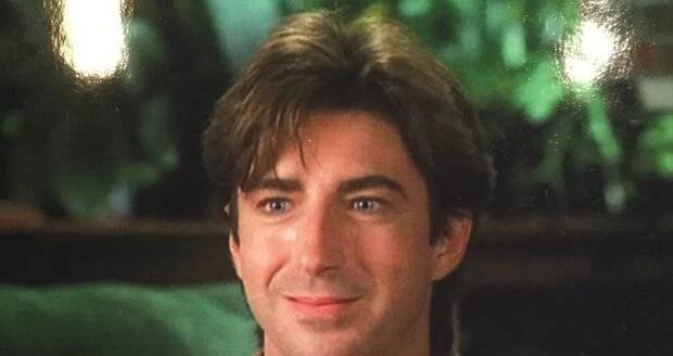 Lenny Von Dohlen v seriálu Městečko Twin Peaks jako Harold Smith