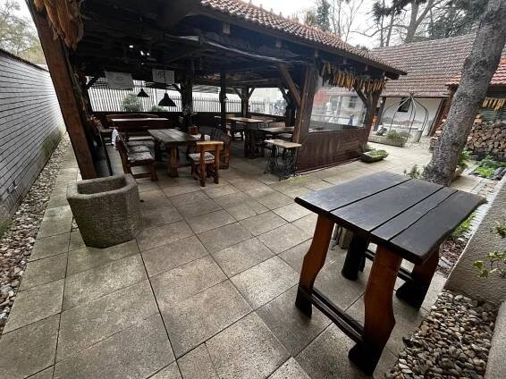 Hospůdka U Korunky | Restaurace Lednice
