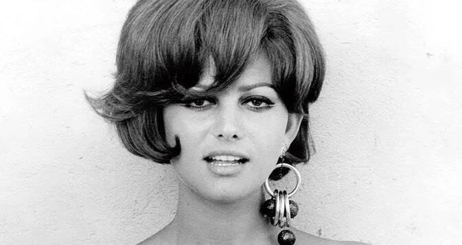 33 Vintage Pictures Of Claudia Cardinale, The Italian Bombshell Who Conquered 1960s Cinema