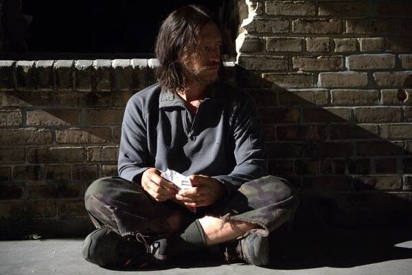 Man Down - Z filmu - Clifton Collins Jr.