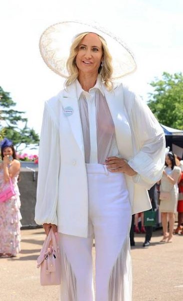 Nejodvážnější britská aristokratka se toho nebojí: Po skandálu v Cannes si vyšla v průhledné blůzce