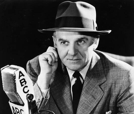 Menu 1 — Walter Winchell: The Power of Gossip