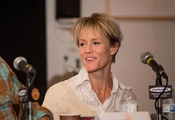13 Intriguing Facts About Mary Stuart Masterson