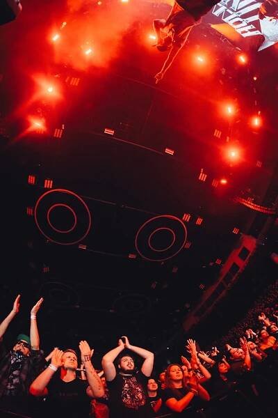 Falling in Reverse a Hollywood Undead v Praze v obrazech - musicserver.cz