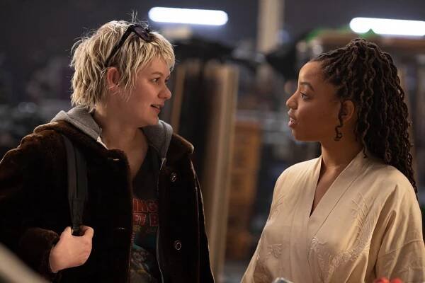 Ryan Simpkins, Chloe Bailey - Vymítání - Z filmu