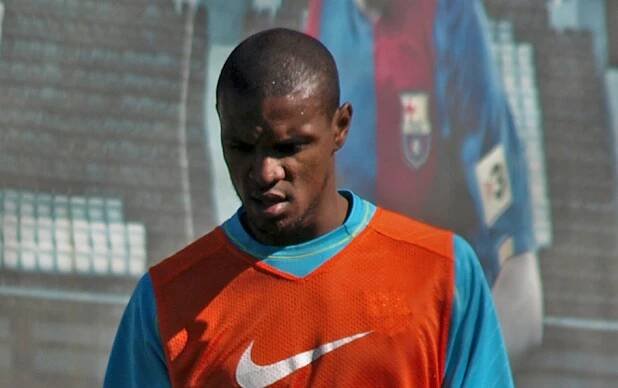 Nejen Abidal, ale i Adebayor, Cambiasso nebo Malouda. Fotbalové hvězdy vyrazily do Moskvy podpořit Rusy