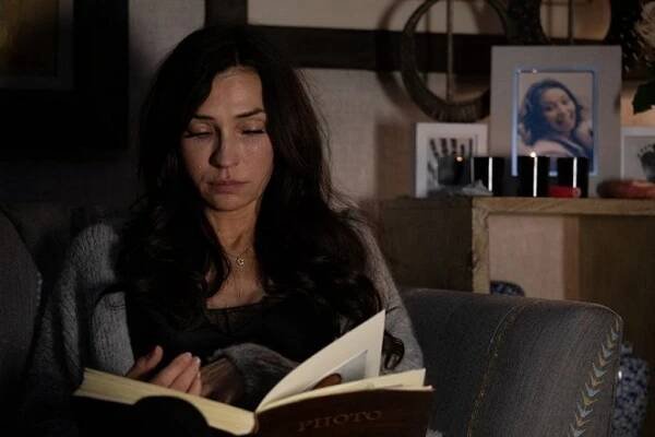 Pozdravy od vraha - Z filmu - Famke Janssen