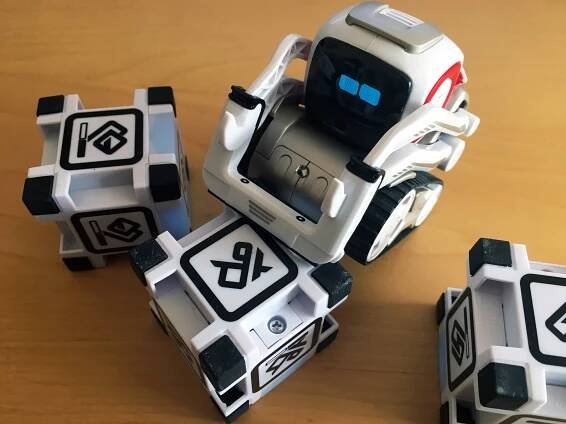COZMO - DiGi DOUPĚ - digitální doupě plné vzdělávacích technologií