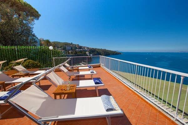 La Terrazza 38 Sorrento – Photos bed and breakfast in the center of Sorrento