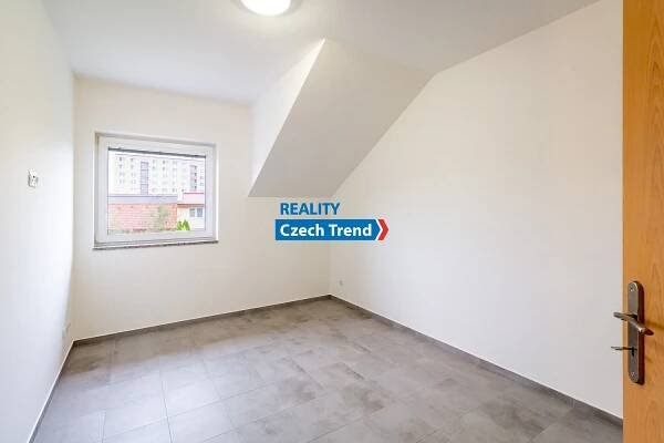Pronájem rodinného domu, 143m² - Šípková ulice - Olomouc | Reality Czech Trend - Realitní kancelář Olomouc