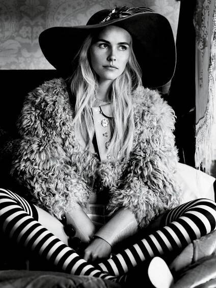 Isabel Lucas