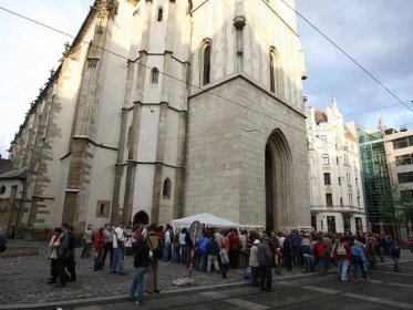 Noc kostelů v Brně přilákala tisíce lidí