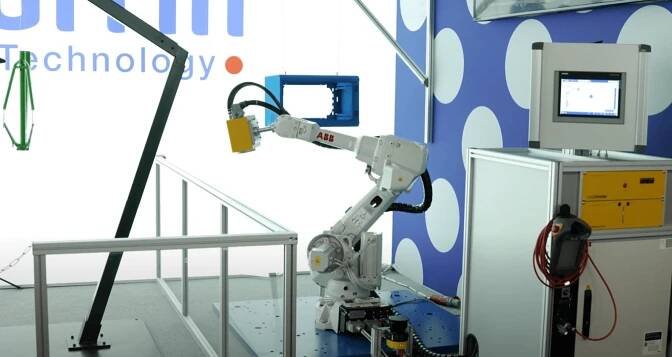 Robotické měření tloušťky vrstvy aplikované barvy nevytvrzené a vytvrzené