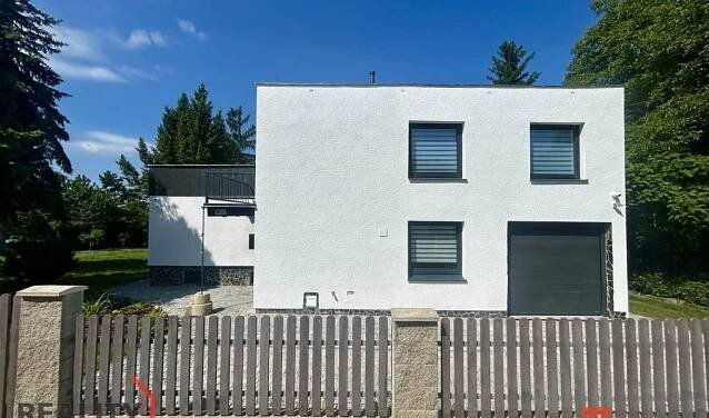 Pronájem rodinného domu 160 m2, pozemek 800 m2, Zadní cesta, Plzeň- Černice | Reality.iDNES.cz 