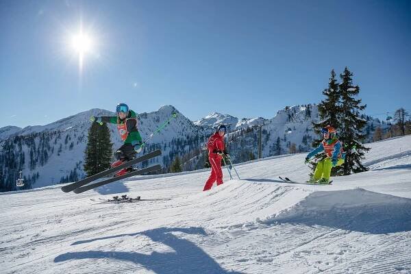 Skikurse für Kinder - Fortgeschrittenen-Skikurs in Zauchensee
