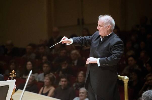 Barenboim dirigiert Beethovens Sinfonie Nr. 5 und Nr. 6 - Aus der Staatsoper Unter den Linden (2020)
