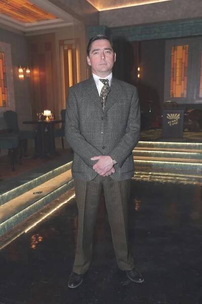 Zábavu tančírny 30. let absolvoval i představitel Jaroslava Jiří Vyorálek.