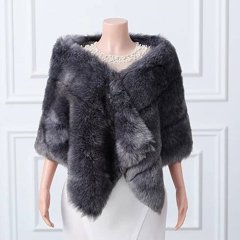 FASHIONABLE SHAWL