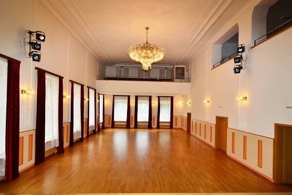 Interiér kulturního domu | Městské kulturní středisko Letovice