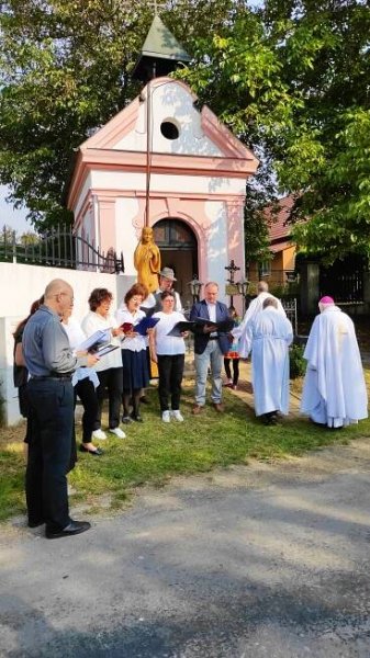 Vysvěcení kaple svaté Ludmily v Zahořanech - Zprávy z Mníšku