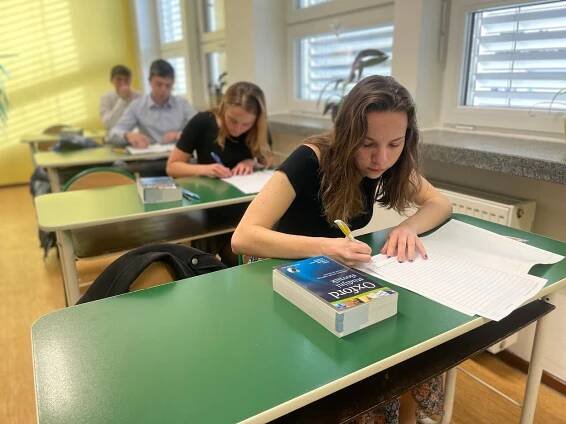 Maturita 2022 na gymnáziu a na obchodní akademii
