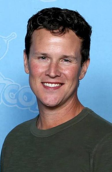 Scott Weinger – Wikipedia