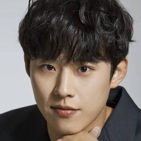 Kim Sung Cheol 18
