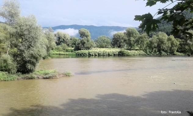 Kilometráž řeka Orava, země Slovensko - Vodácký průvodce www.raft.cz 