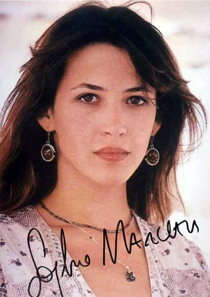 SOPHIE MARCEAU Autograph