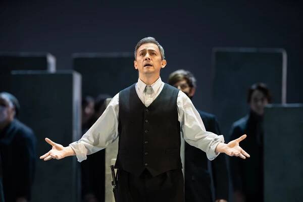 Nabucco reviews London : Alexander Vinogradov - Operatic Bass