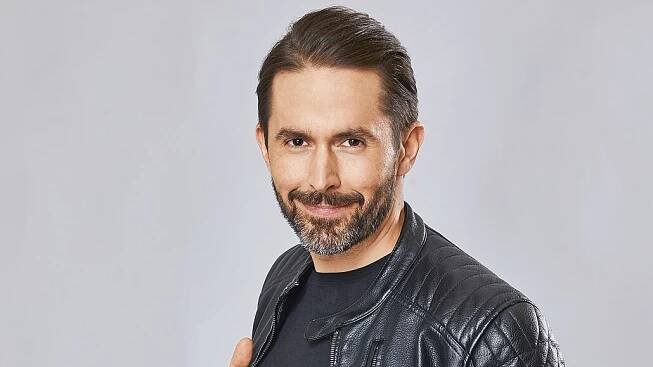 Považovat se za hereckého mazáka je nebezpečné, říká Daniel Bambas