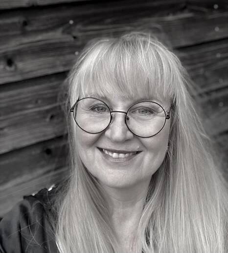 Annika Nieminen Bromberg - Artist - E-ART Project