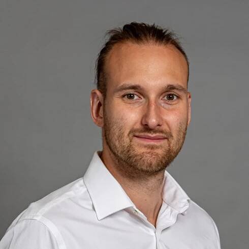 Naši odborníci | Dentamed