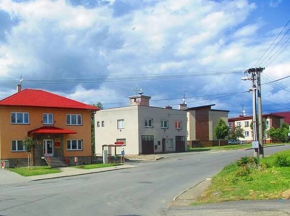 Paršovice - obecní úřad foto 2
