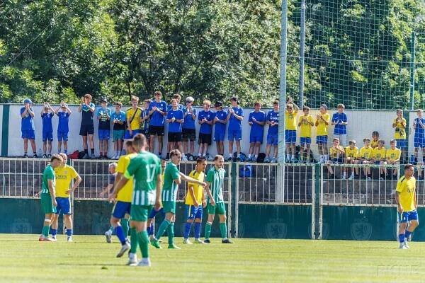 Zlatá jízda dokončena. Neratovice-Byškovice ovládly 4. ligu, skupinu B | FOTBAL.CZ