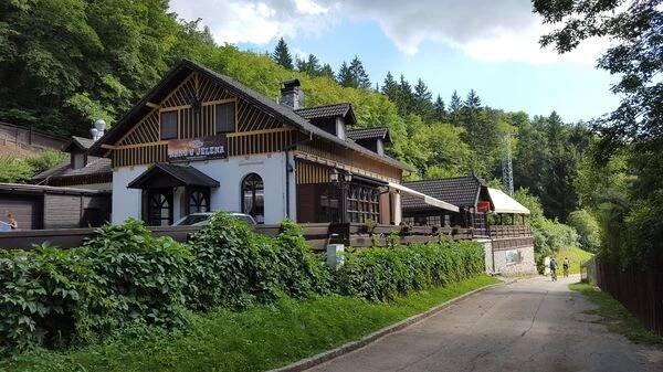 Restaurace Ranč U Jelena foto 2