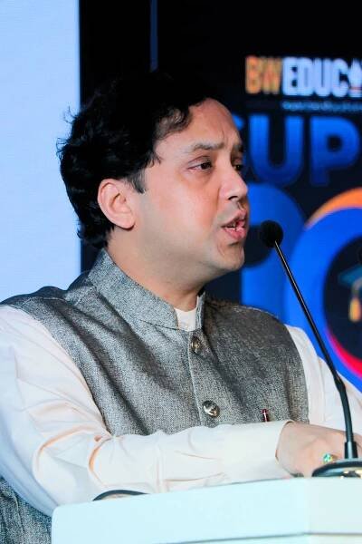 ..:Dr. Shashank Shah ::.