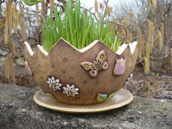 Pin by Hana on ŠIKOVNÉ RUČIČKY | Clay pottery, Gourds crafts, Clay ceramics